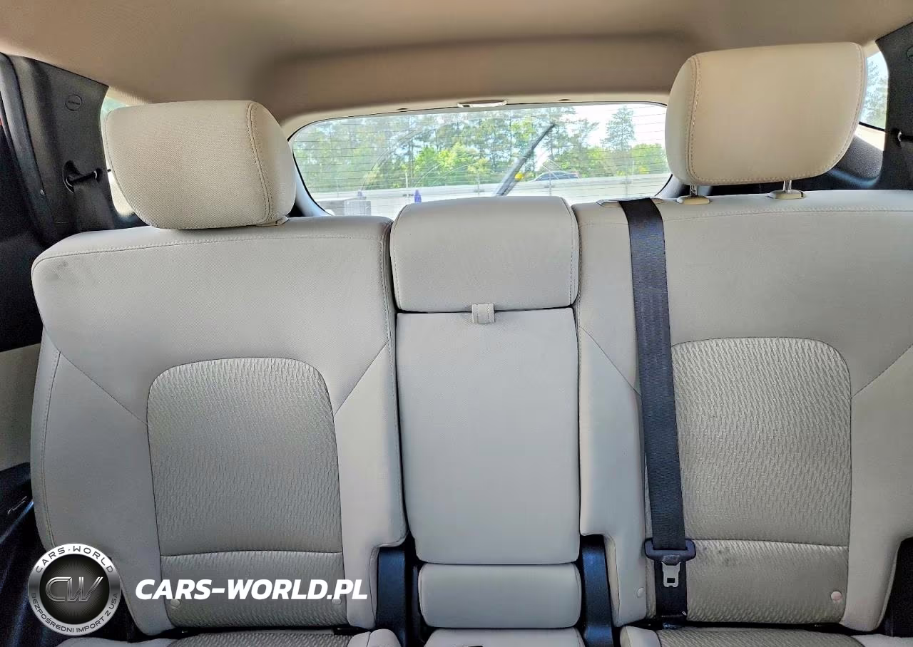 2016 Hyundai Santa Fe Sport 2.4L VIN:5XYZT3LB0GG371841 - 10