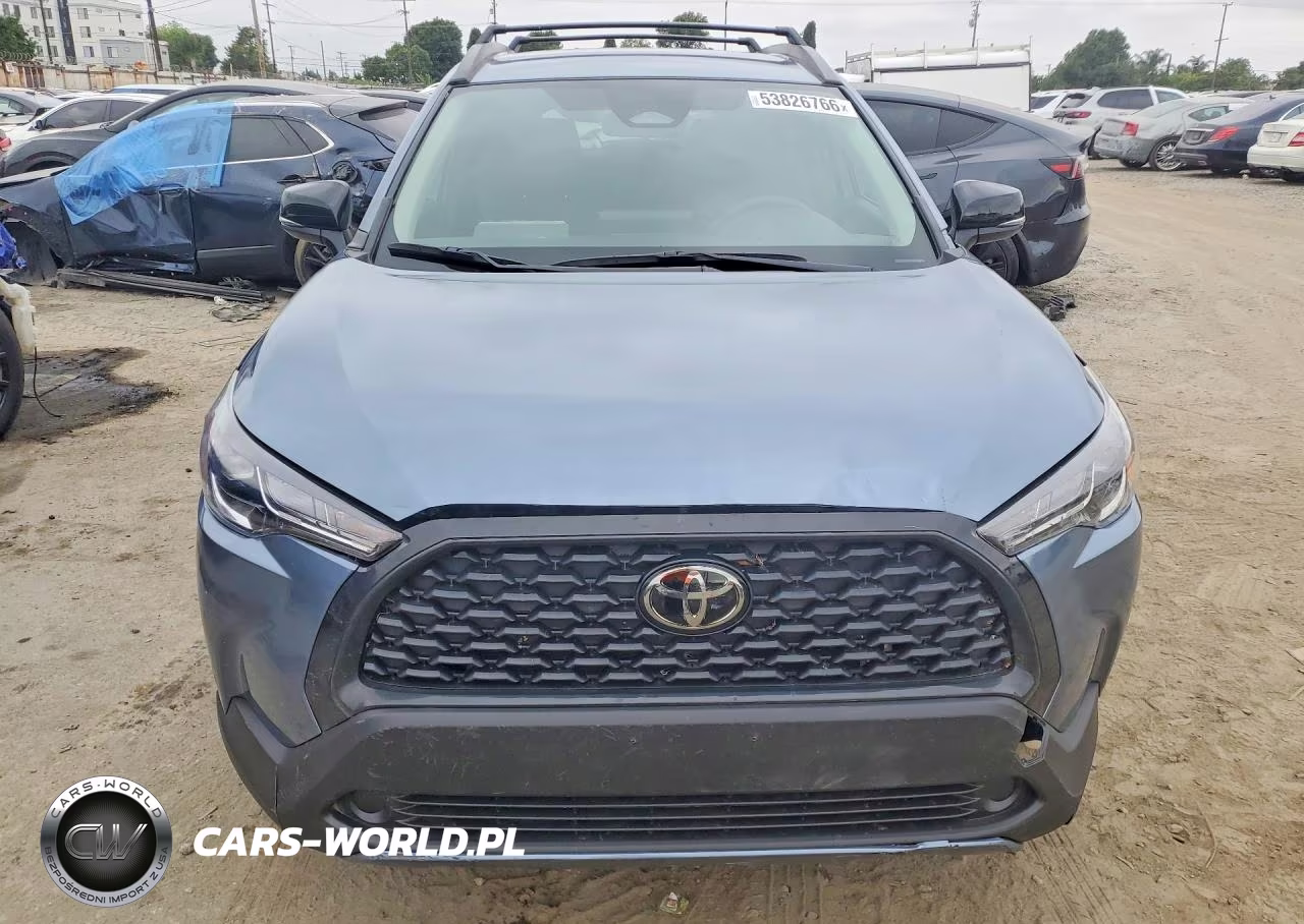 2025 Toyota Corolla Cross Le VIN:7MUCAAAG8SV138225 - 5