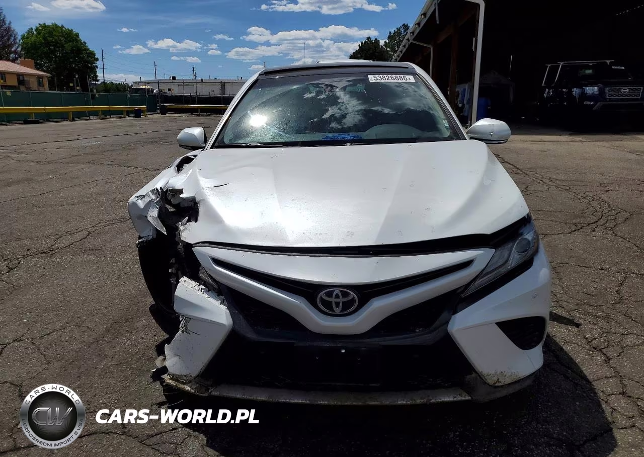 2018 Toyota Camry Xse VIN:4T1B61HK5JU664495 - 5