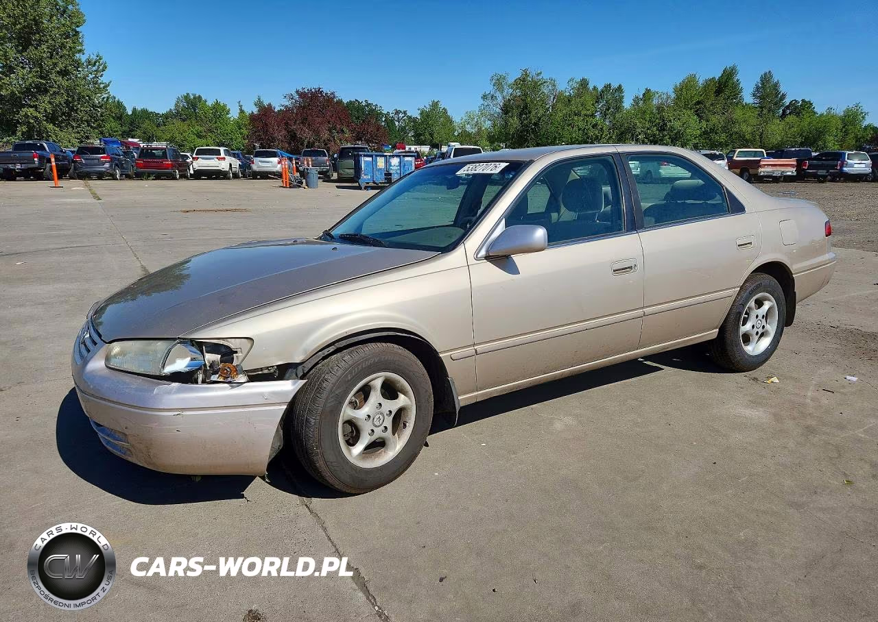 1999 Toyota Camry Le