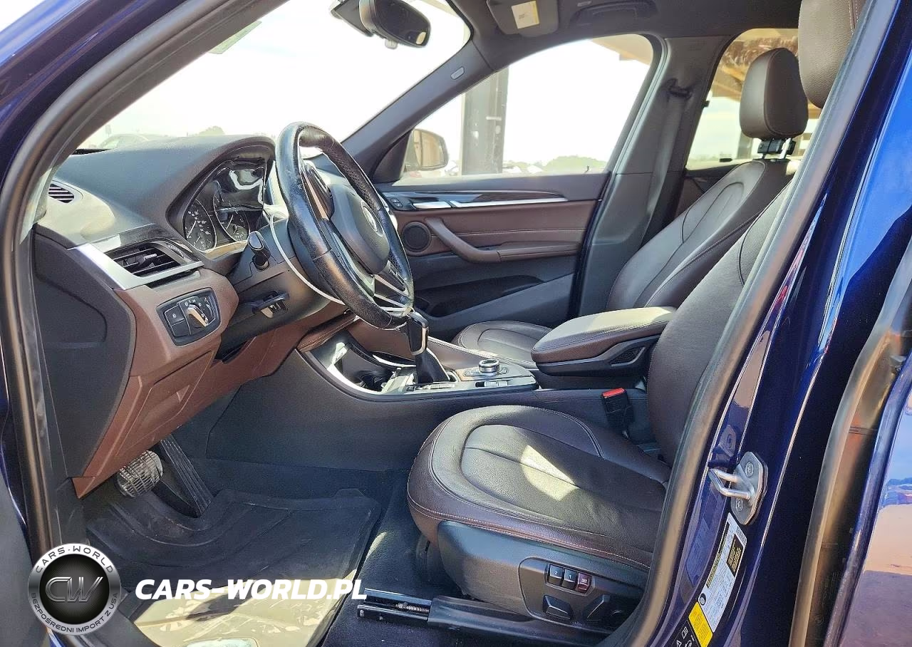 2017 BMW X1 xDrive28I VIN:WBXHT3C38H5F79924 - 7
