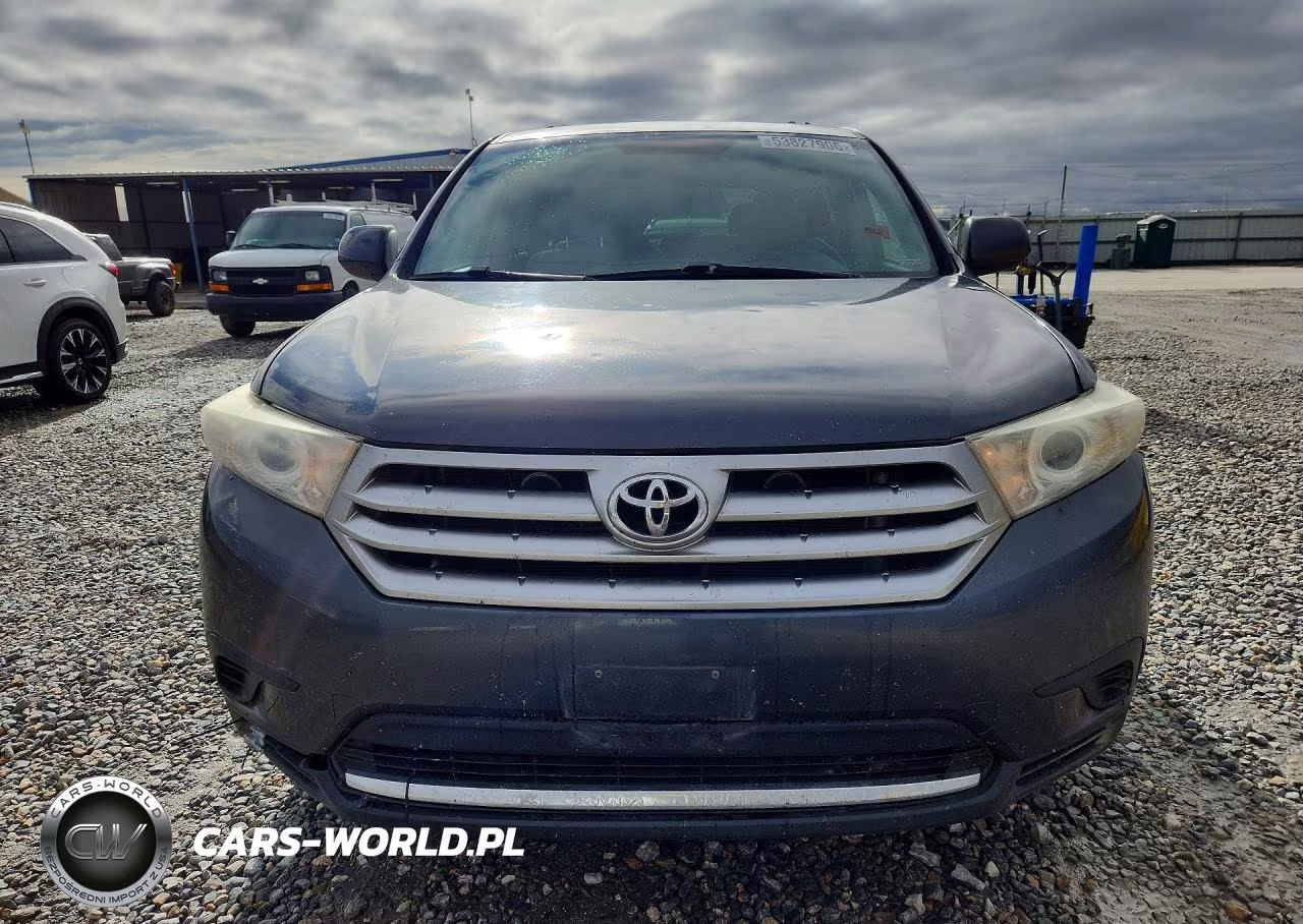 2013 Toyota Highlander Base VIN:5TDBK3EH0DS190033 - 5