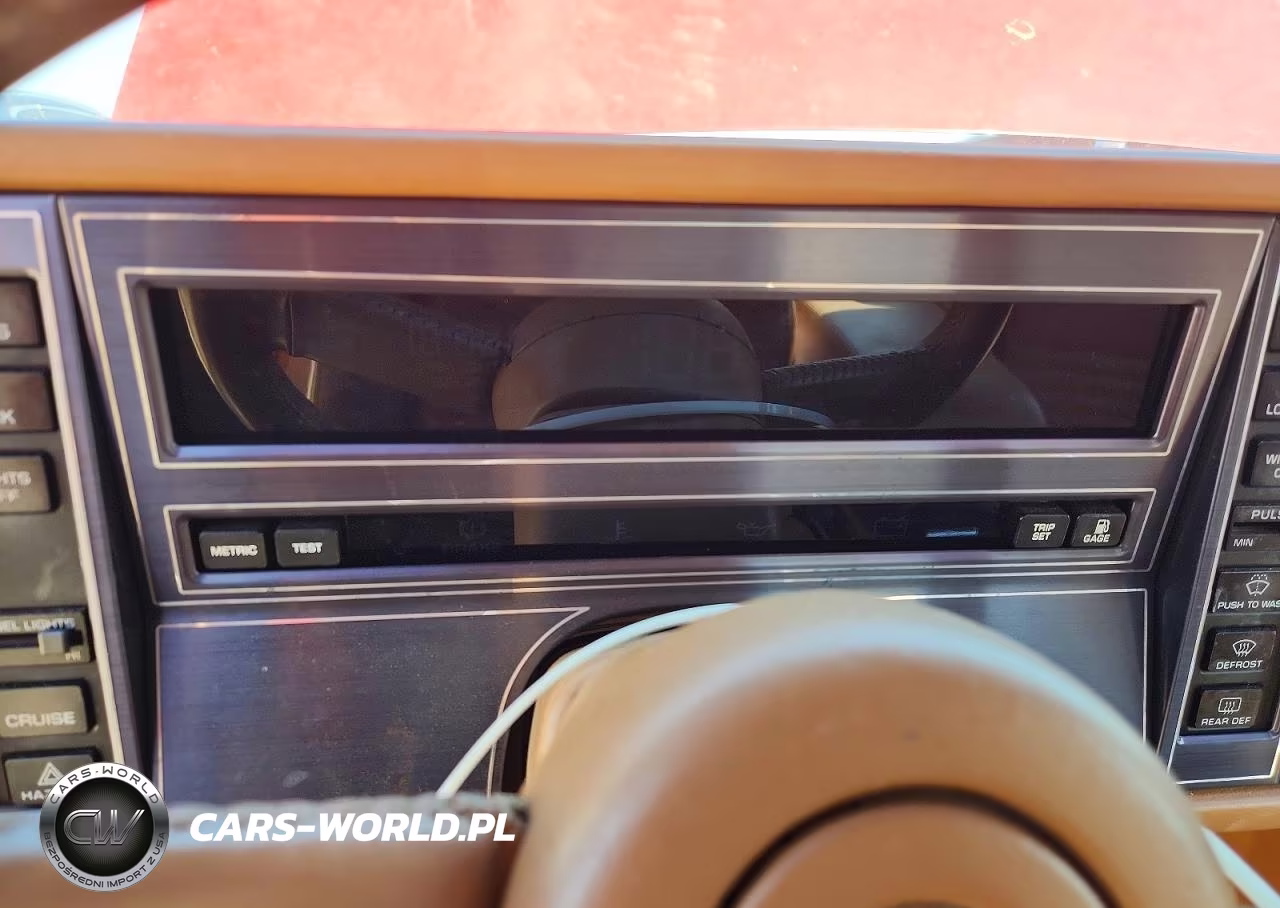 1989 Buick Reatta VIN:1G4EC11C5KB906045 - 9