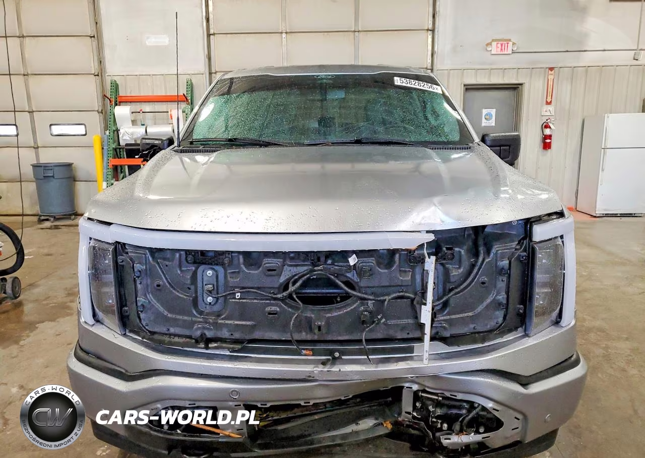 2025 Ford F150 Lightning Xlt VIN:1FT6W3LU5SWG15135 - 5
