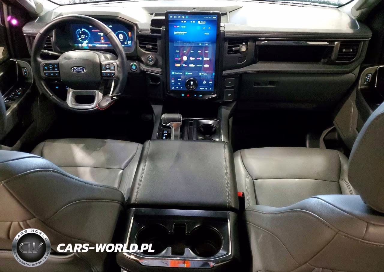 2025 Ford F150 Lightning Xlt VIN:1FT6W3LU5SWG15135 - 8