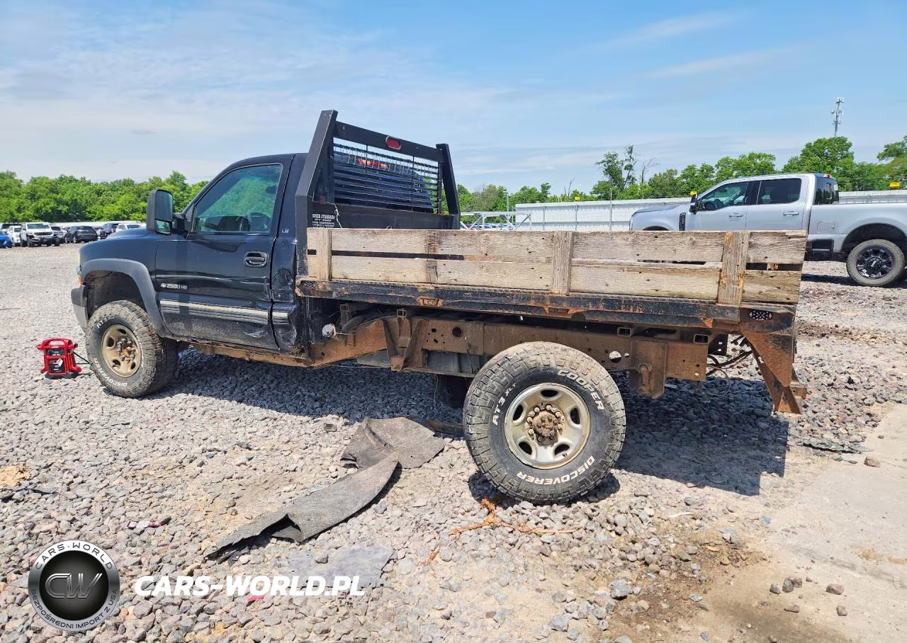 2001 Chevrolet Silverado K2500 Heavy Duty VIN:1GCHK24U71E132795 - 2