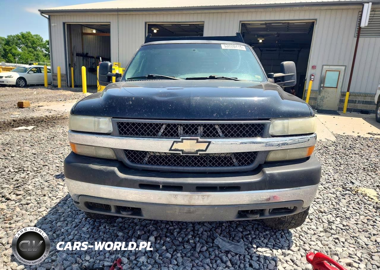2001 Chevrolet Silverado K2500 Heavy Duty VIN:1GCHK24U71E132795 - 5