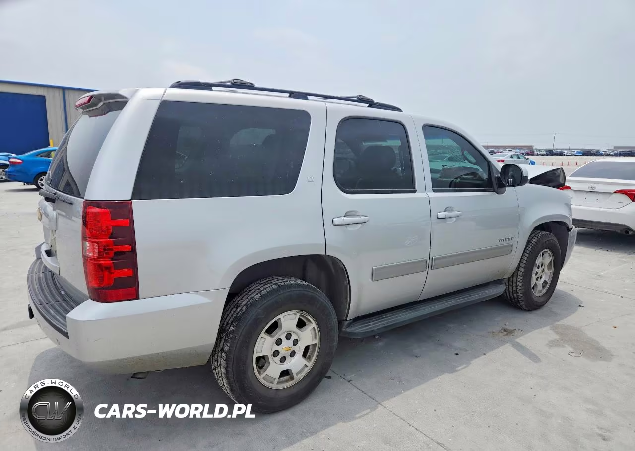 2014 Chevrolet Tahoe C1500 Lt VIN:1GNSCBE05ER146909 - 3