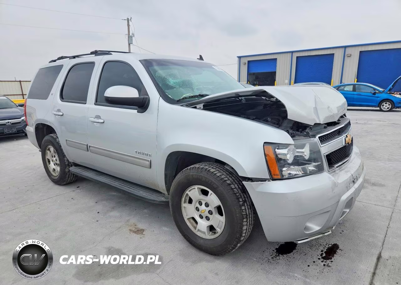 2014 Chevrolet Tahoe C1500 Lt VIN:1GNSCBE05ER146909 - 4