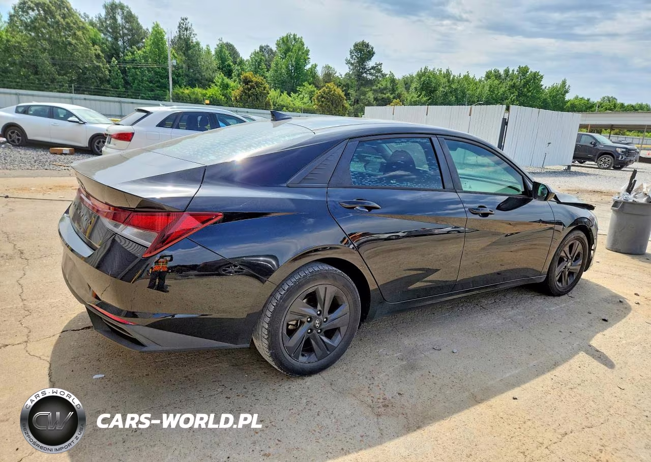 2021 Hyundai Elantra Sel VIN:5NPLM4AG0MH000917 - 3