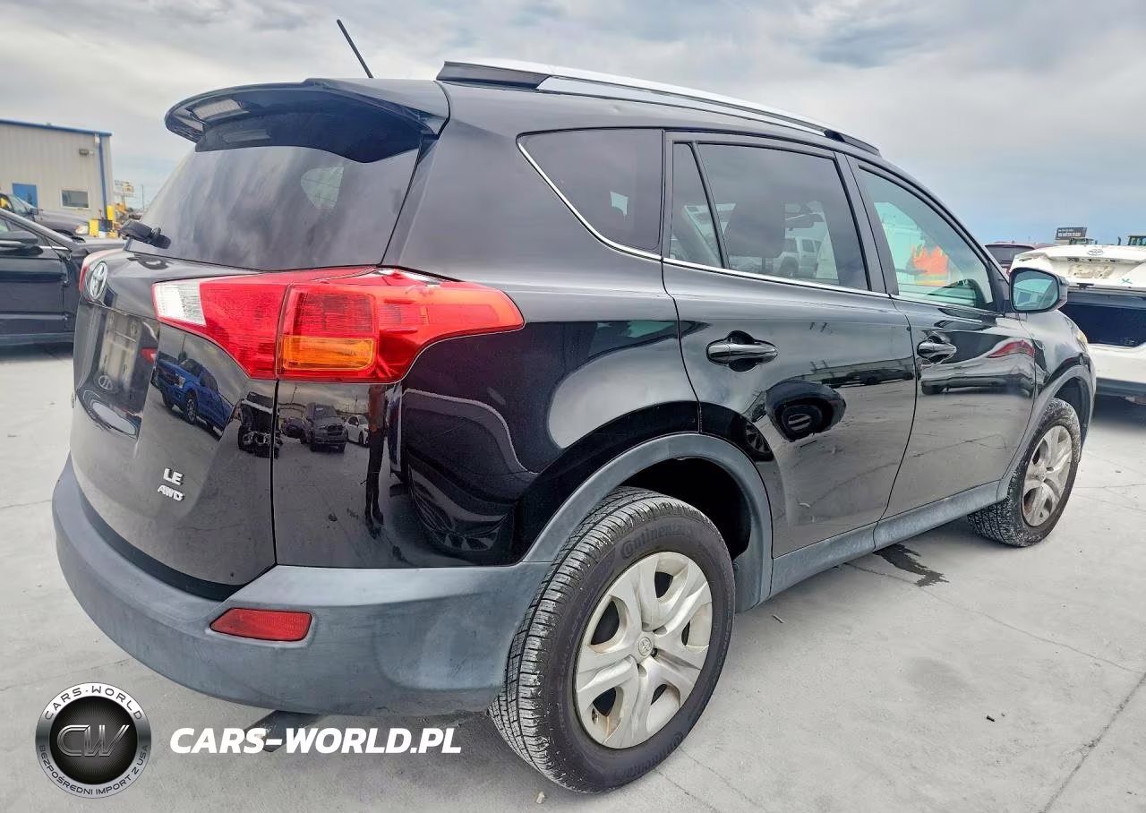 2015 Toyota Rav4 Le VIN:2T3BFREVXFW334816 - 3