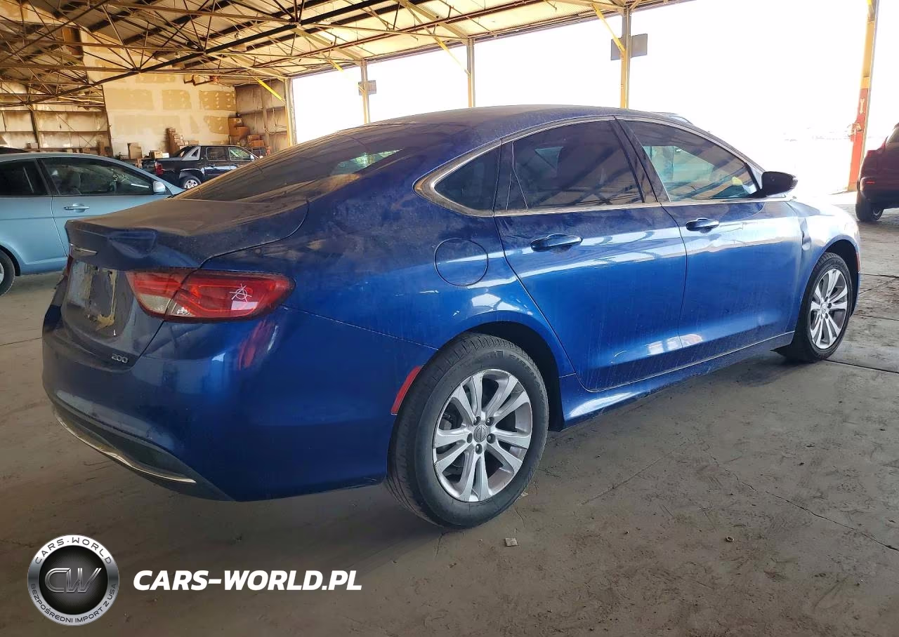 2015 Chrysler 200 Limited VIN:1C3CCCAB0FN672050 - 3