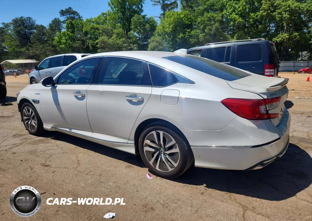 2018 Honda Accord Touring Hybrid VIN:1HGCV3F91JA011558 - 2