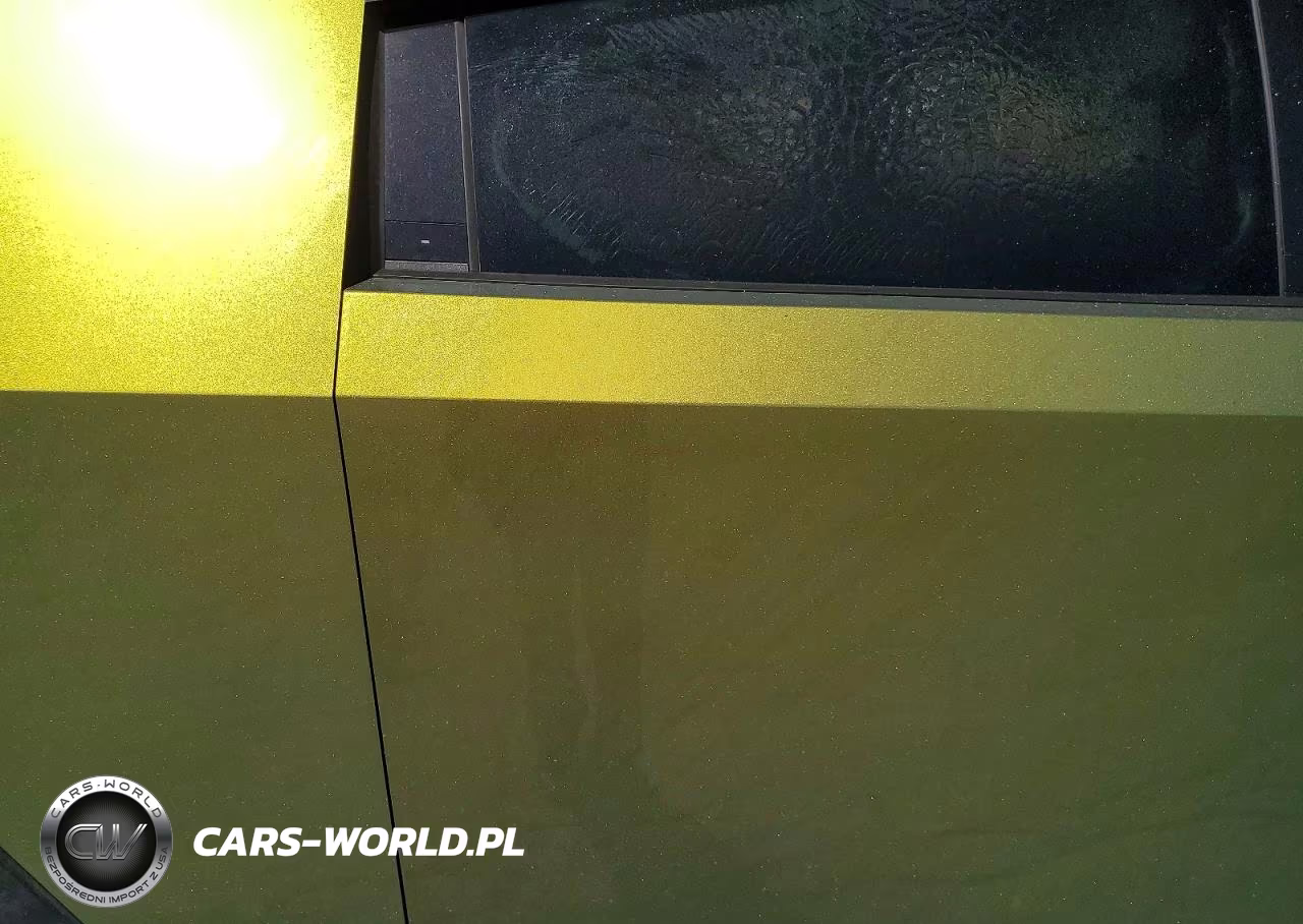2024 Tesla Cybertruck VIN:7G2CEHEE1RA024592 - 10