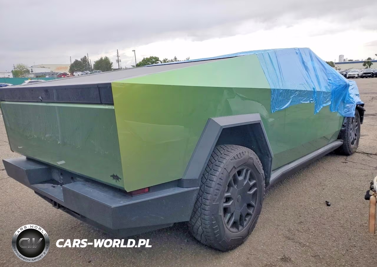 2024 Tesla Cybertruck VIN:7G2CEHEE1RA024592 - 3
