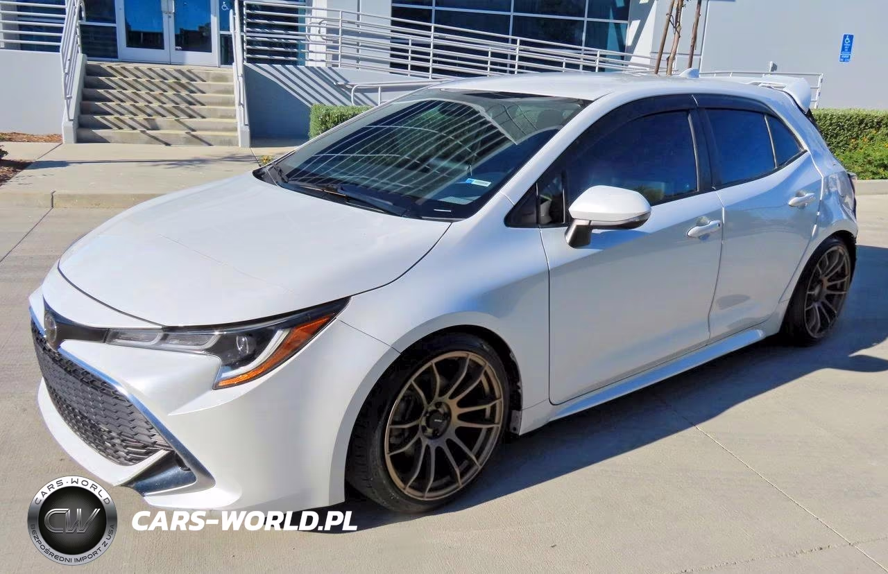 2021 Toyota Corolla Xse VIN:JTNA4MBE3M3129813 - 2