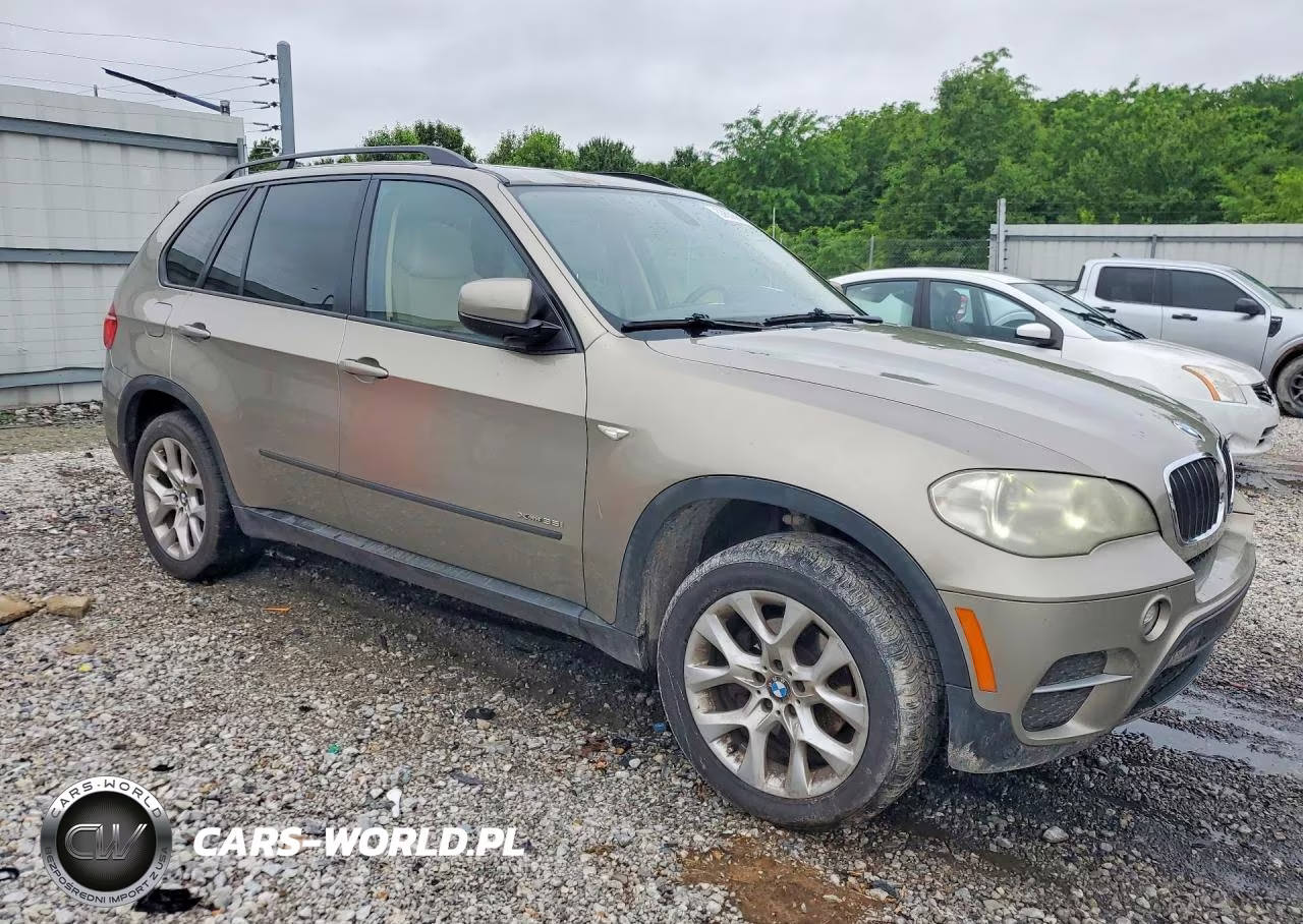 2012 BMW X5 xDrive35I VIN:5UXZV4C52CL745518 - 4
