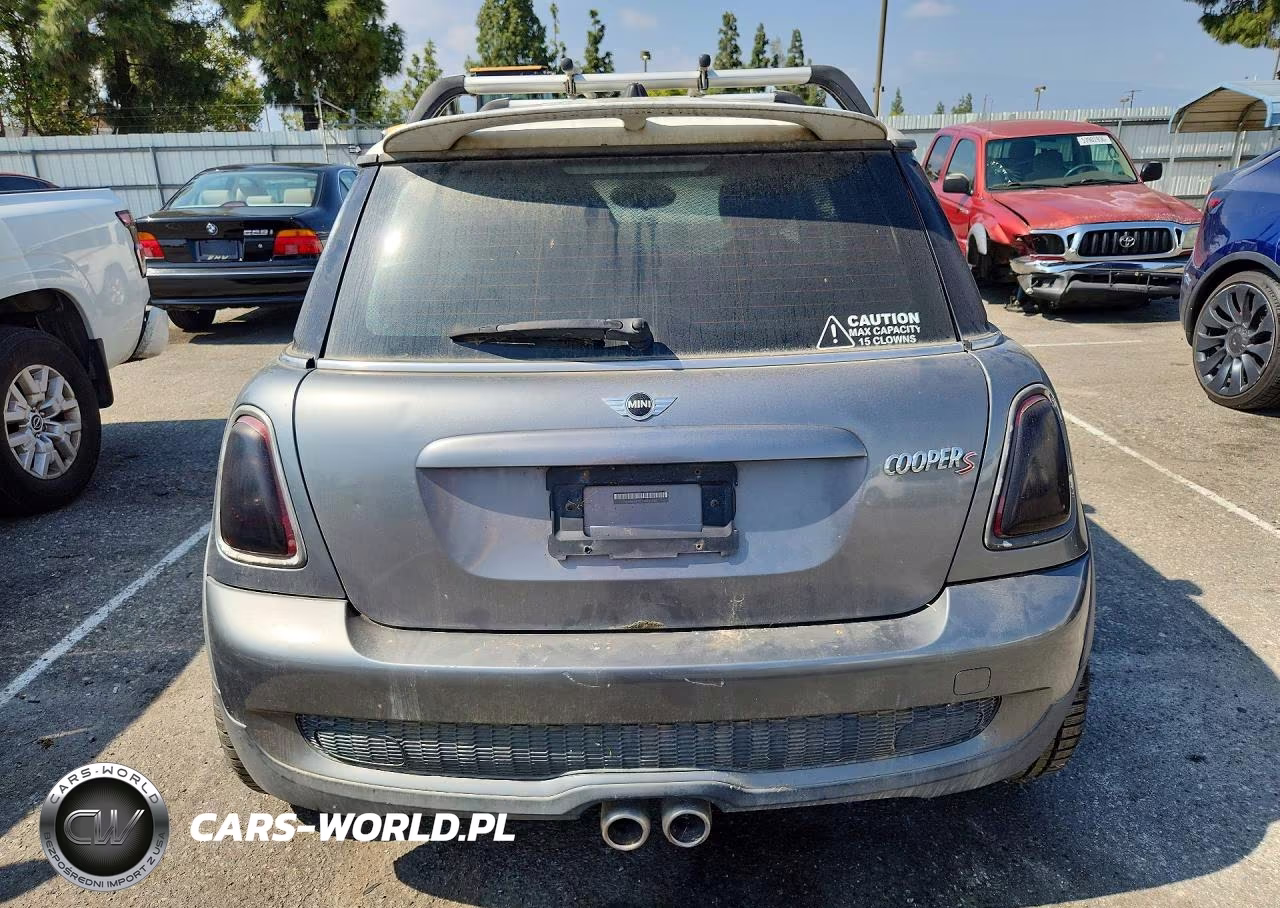 2010 Mini Cooper S VIN:WMWMF7C53ATZ73127 - 6