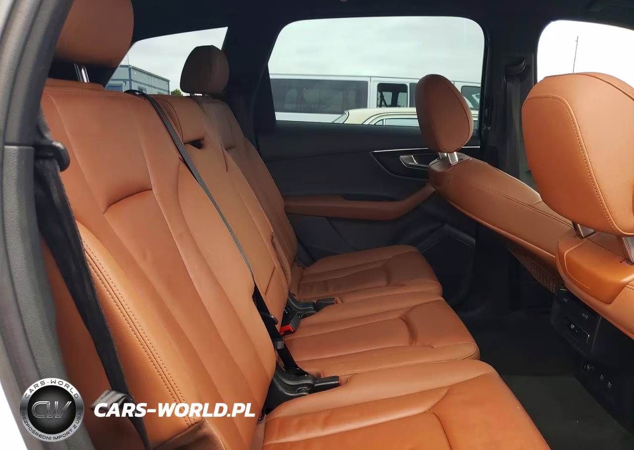 2021 Audi Q7 Premium Plus VIN:WA1LXAF78MD021514 - 10