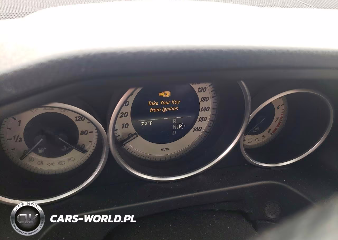 2015 Mercedes-Benz E 350 VIN:WDDHF5KB1FB097760 - 9