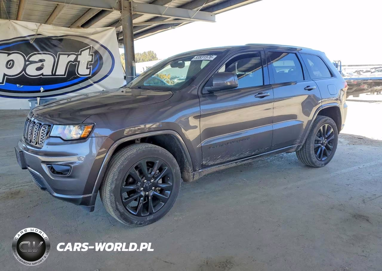2018 Jeep Grand Cherokee Laredo – zdjęcie 1 z 12