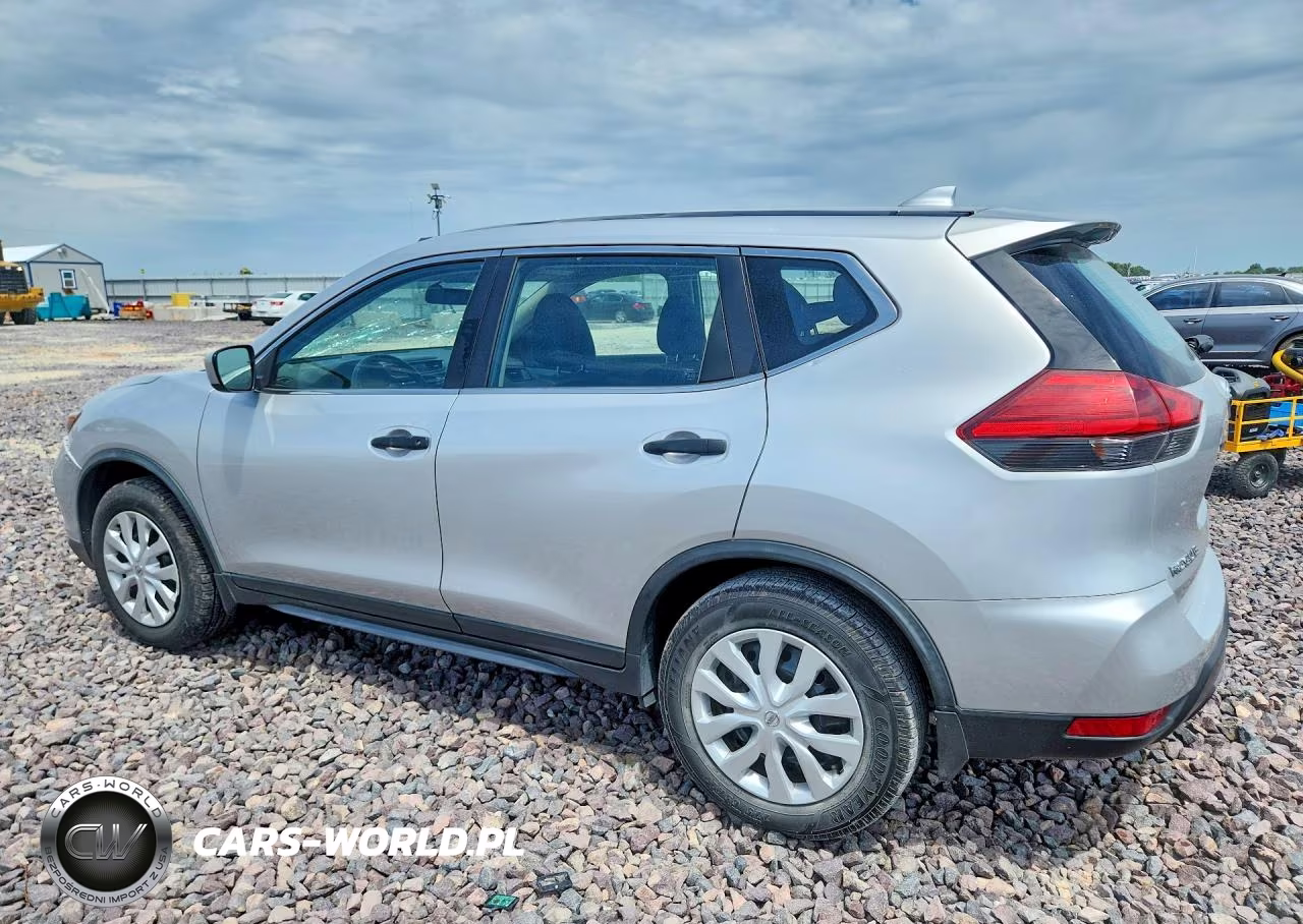 2017 Nissan Rogue S VIN:JN8AT2MT4HW401513 - 2