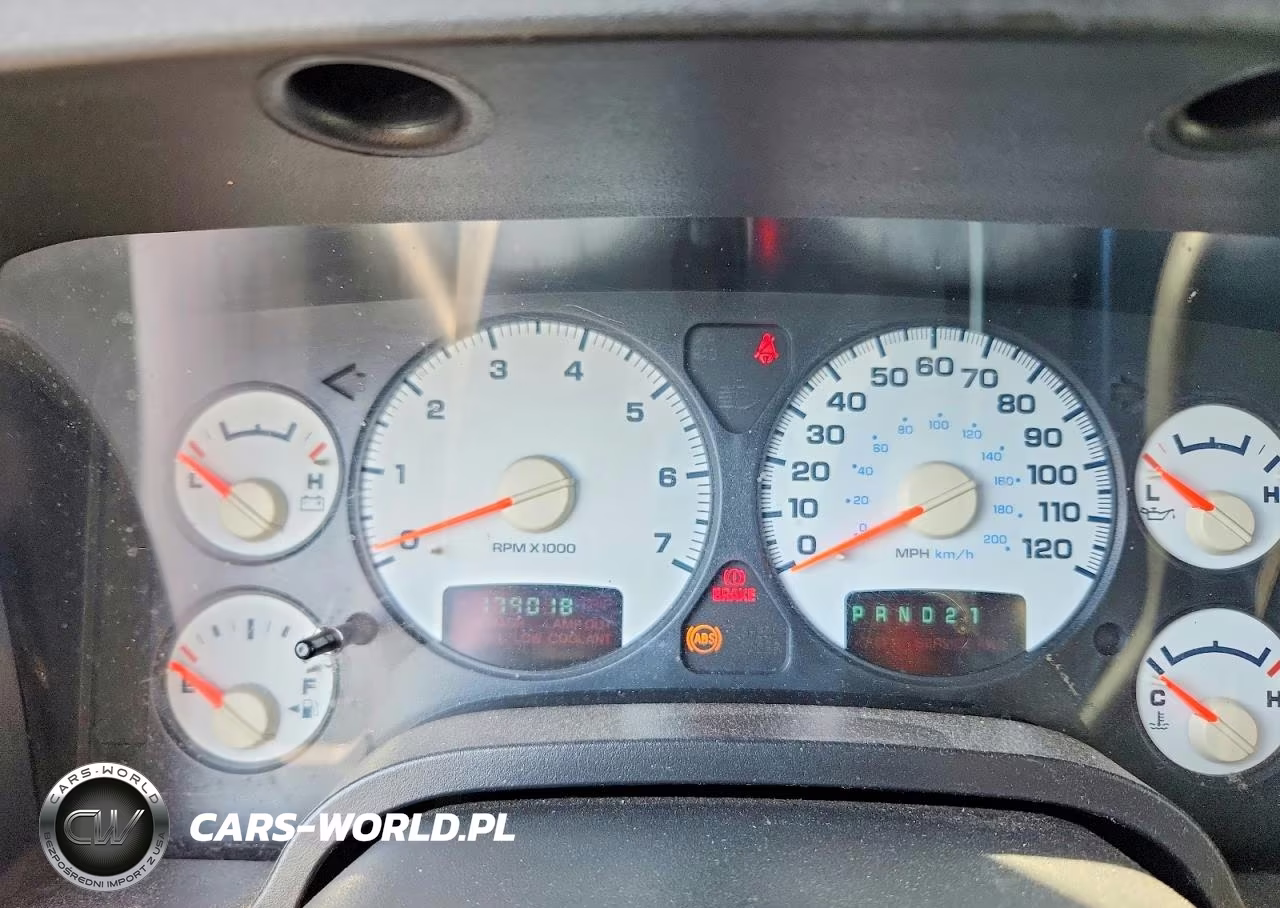 2002 Dodge Ram 1500 VIN:3D7HA18N02G122982 - 9
