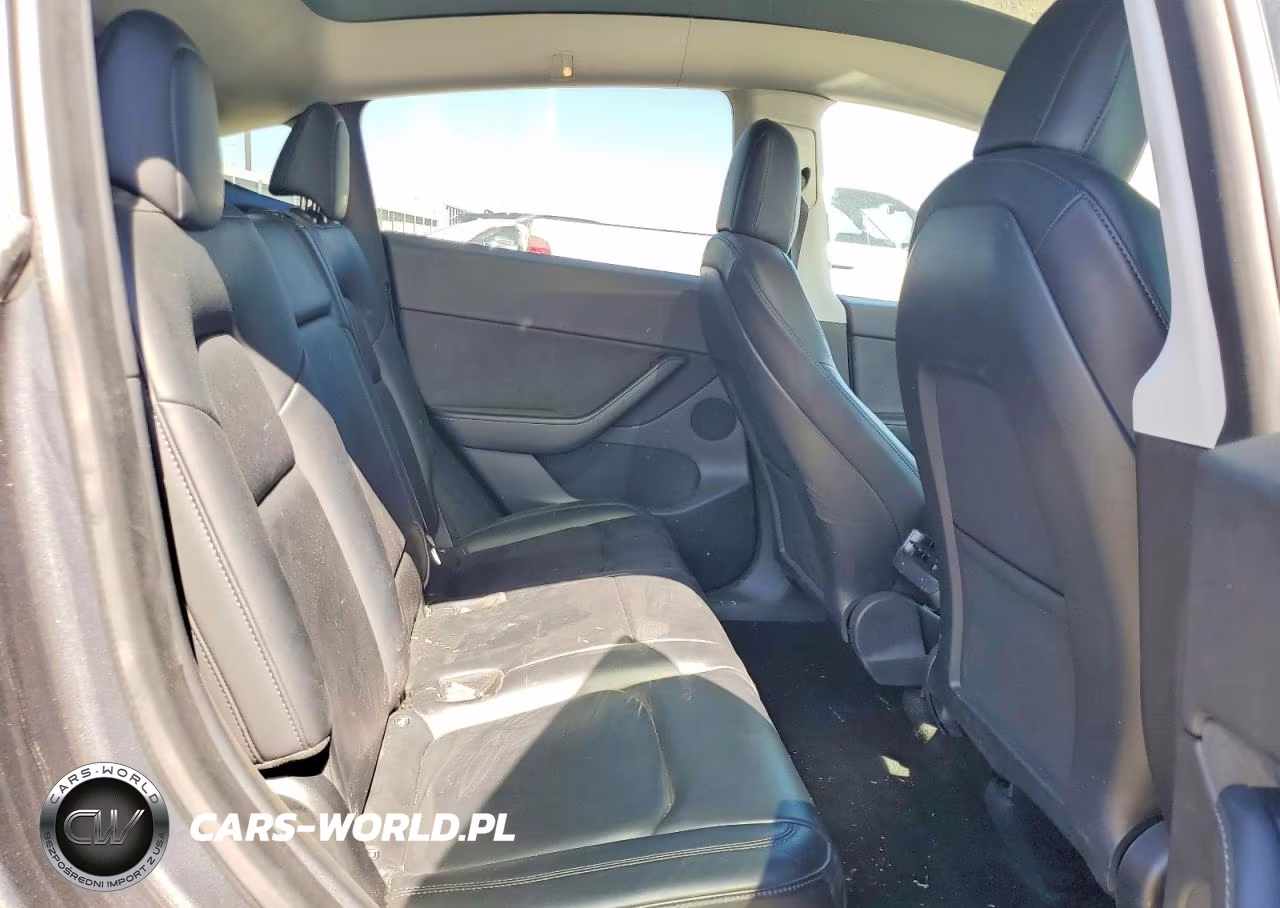 2021 Tesla Model Y VIN:5YJYGDEE4MF160898 - 10
