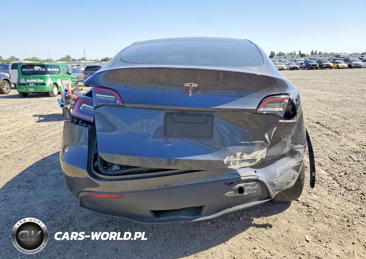 2021 Tesla Model Y VIN:5YJYGDEE4MF160898 - 6