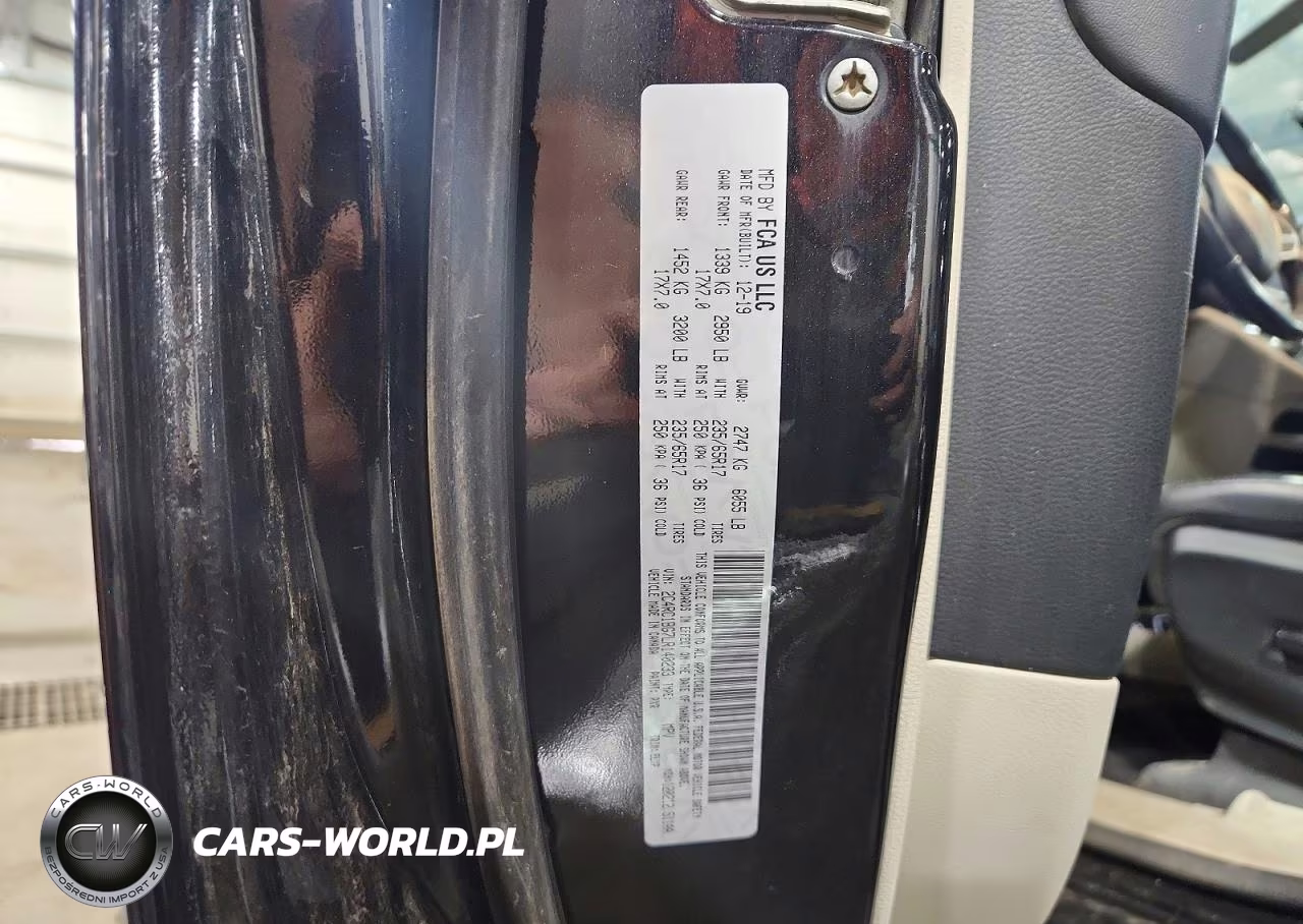 2020 Chrysler Pacifica Touring L VIN:2C4RC1BG7LR140233 - 13