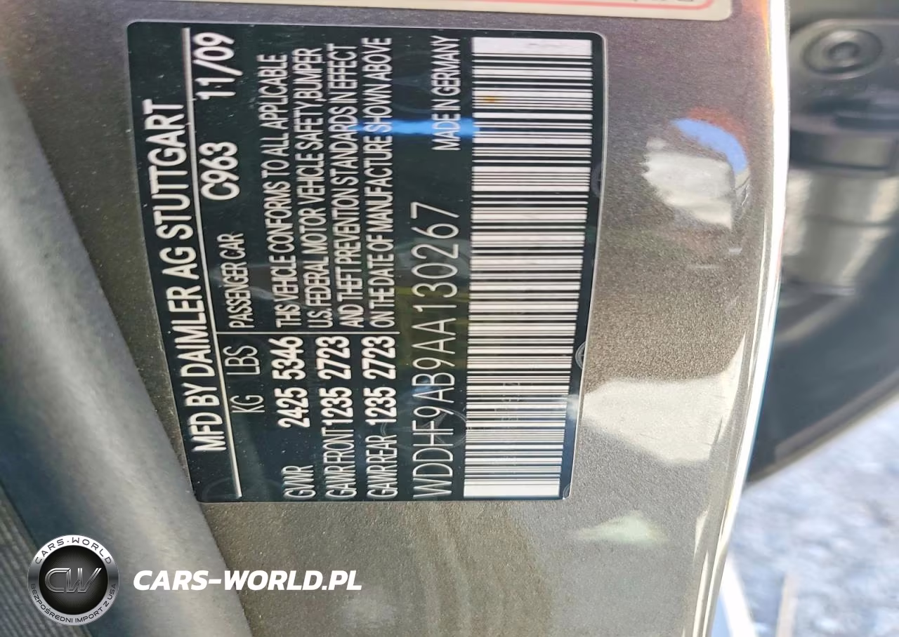 2010 Mercedes-Benz E 550 4Matic VIN:WDDHF9AB9AA130267 - 12