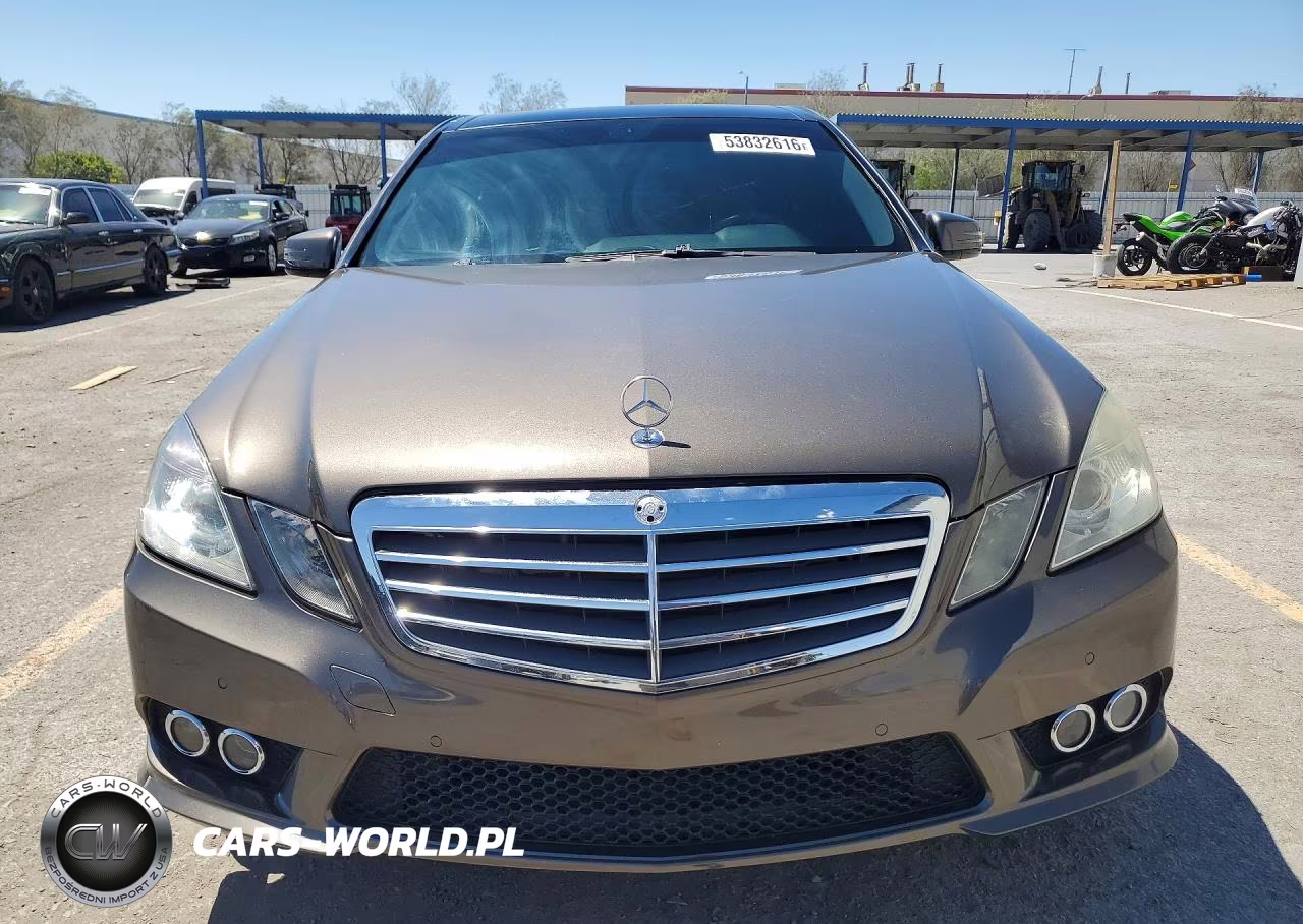 2010 Mercedes-Benz E 550 4Matic VIN:WDDHF9AB9AA130267 - 5
