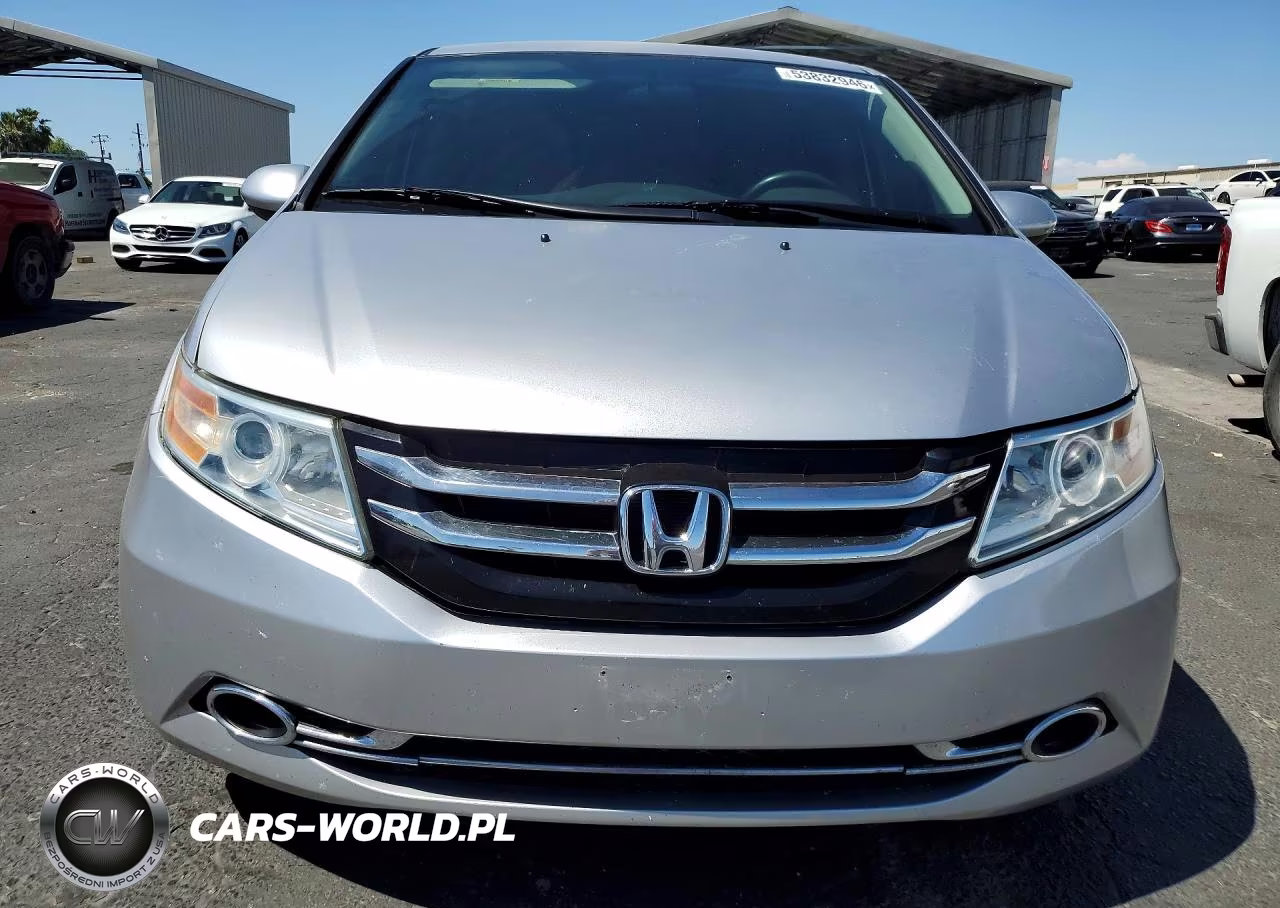 2015 Honda Odyssey Lx VIN:5FNRL5H25FB002662 - 5