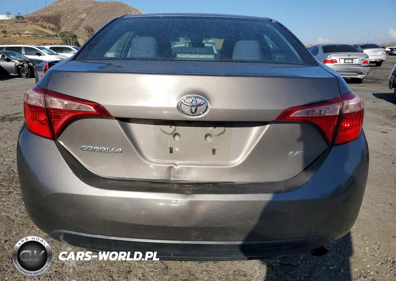 2017 Toyota Corolla Le VIN:2T1BURHE6HC889695 - 6