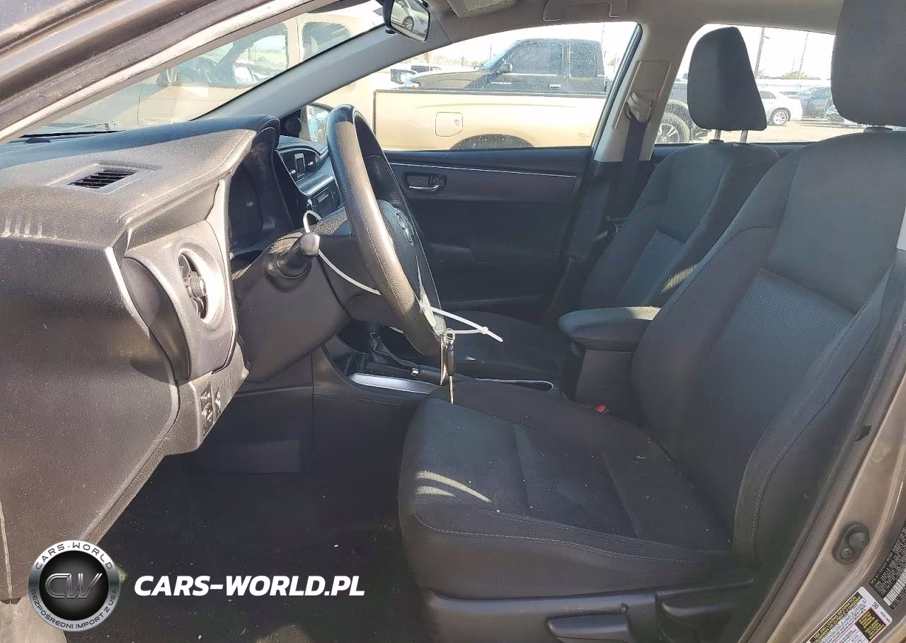 2017 Toyota Corolla Le VIN:2T1BURHE6HC889695 - 7