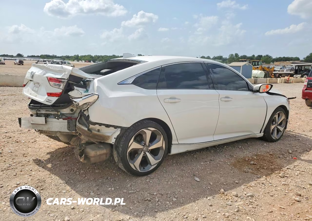 2020 Honda Accord Touring VIN:1HGCV2F90LA007899 - 3