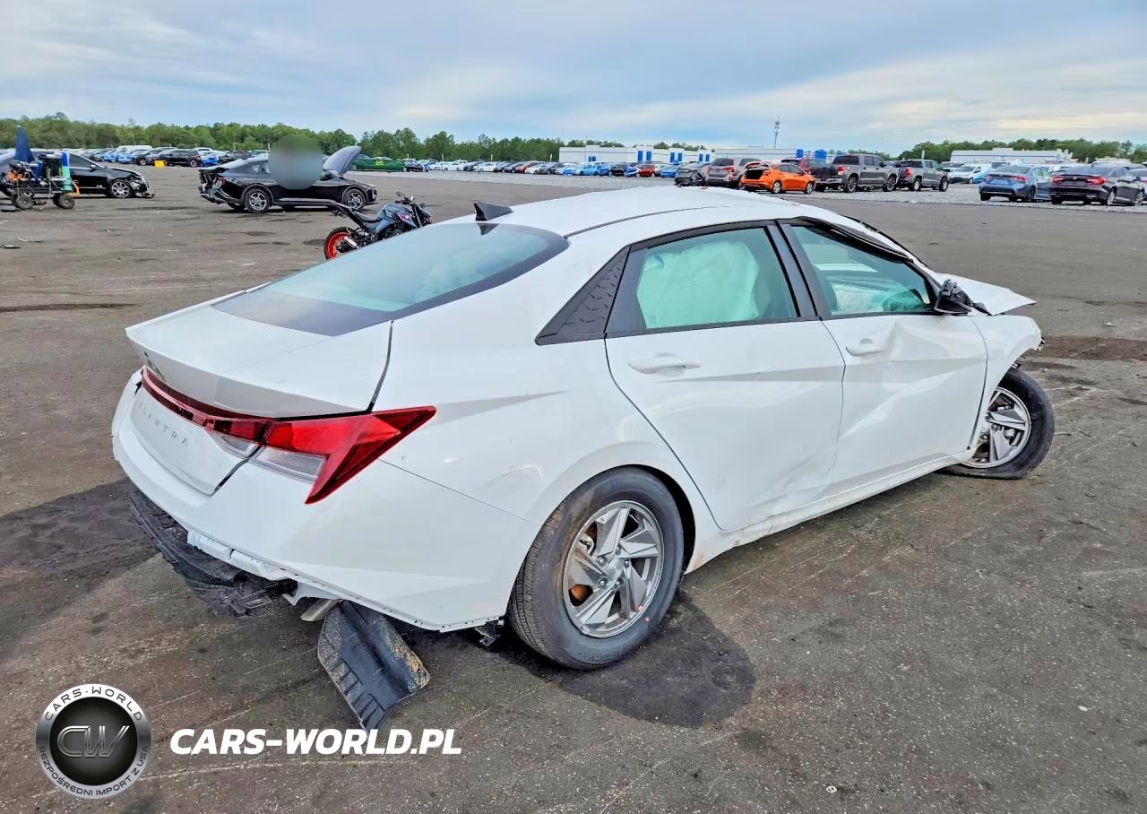 2026 Hyundai Elantra Se VIN:KMHLL4DGXTU144568 - 3