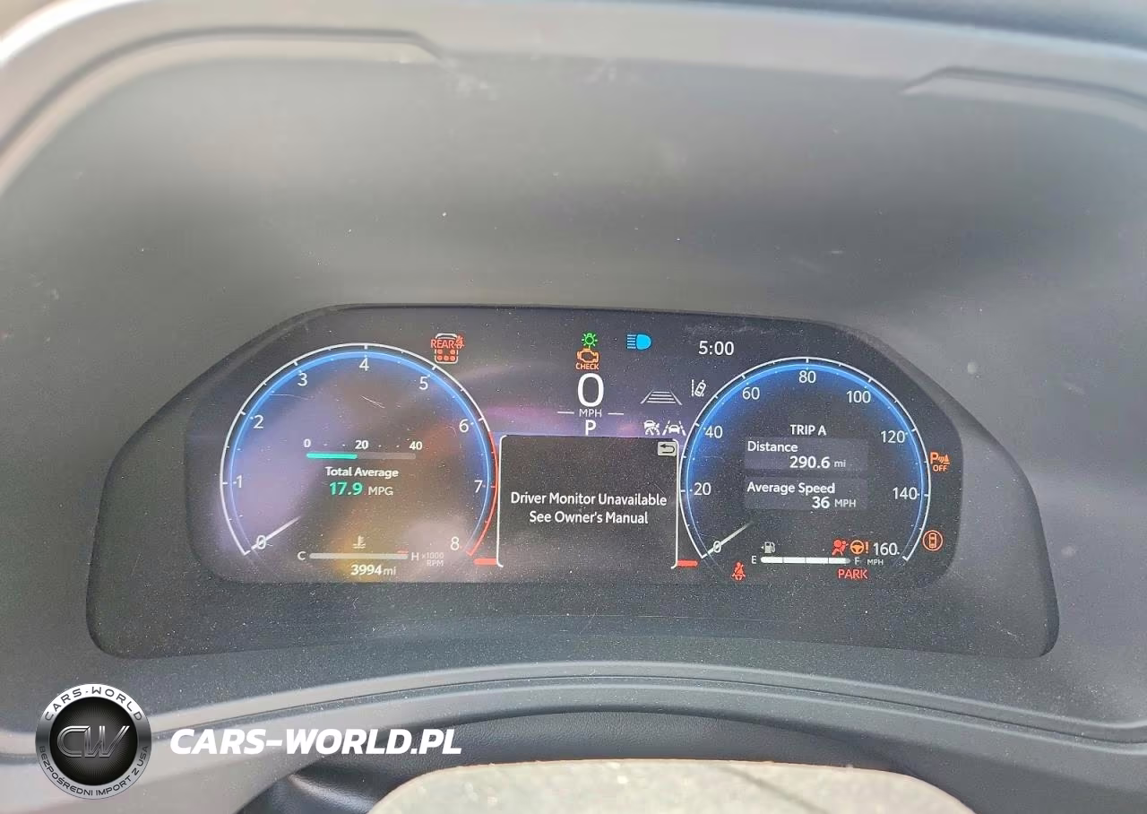 2026 Toyota Grand Highlander Platinum VIN:5TDAAAB53TS120456 - 9