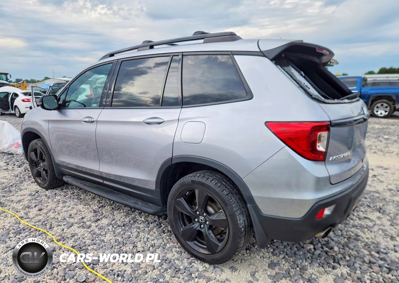 2020 Honda Passport Elite VIN:5FNYF8H02LB006621 - 2