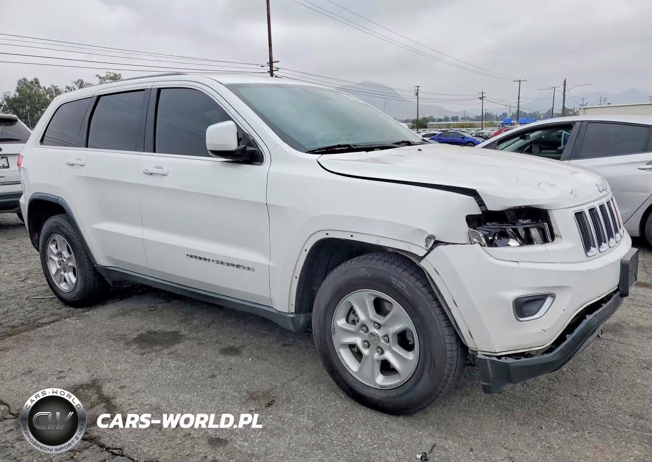 2016 Jeep Grand Cherokee Laredo VIN:1C4RJEAG7GC382467 - 4