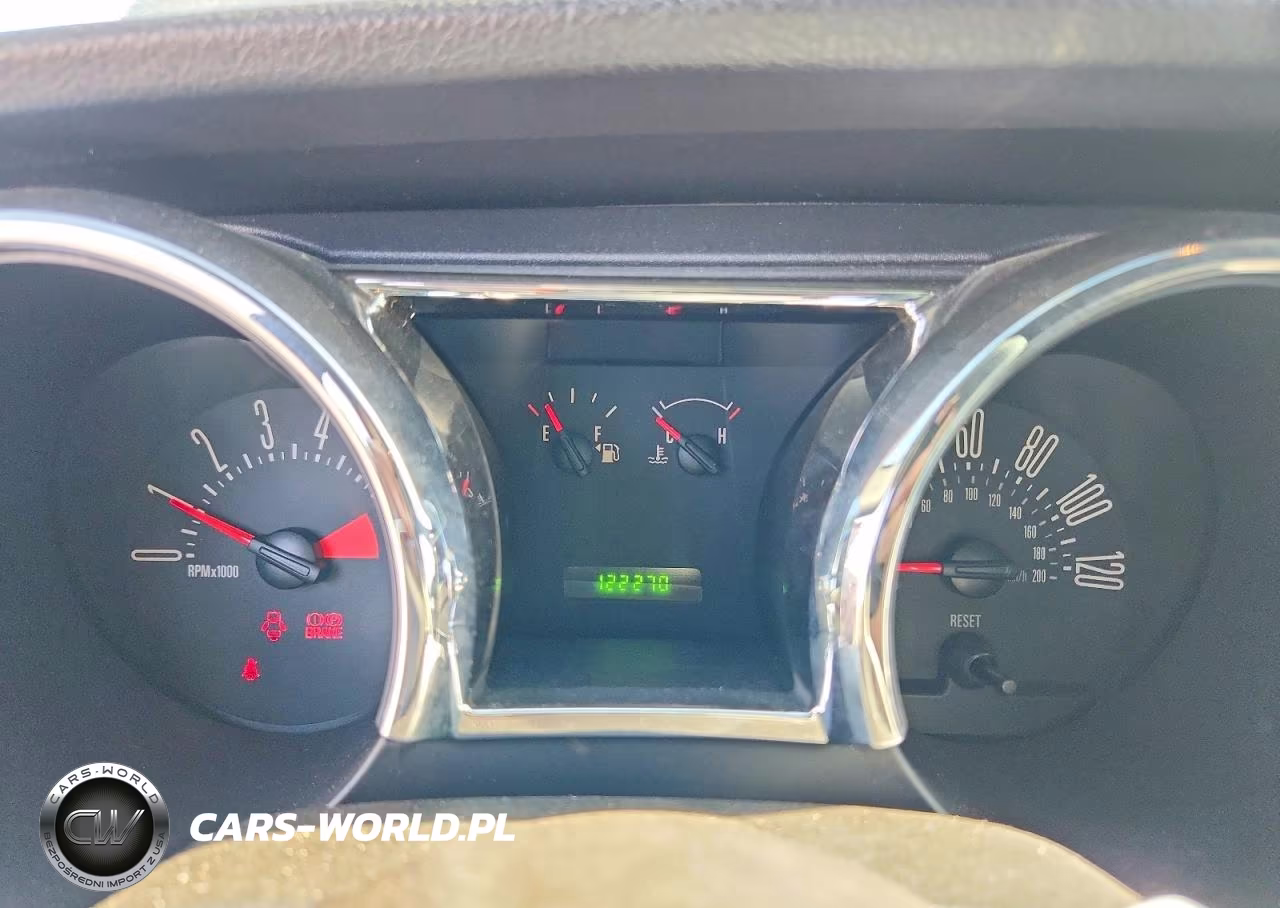 2007 Ford Mustang VIN:1ZVFT80N275271194 - 9