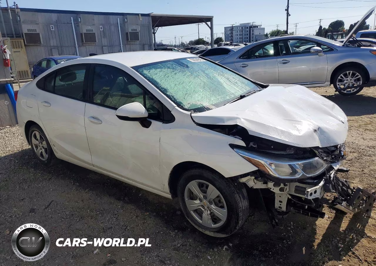 2018 Chevrolet Cruze Ls VIN:1G1BC5SM7J7170287 - 4