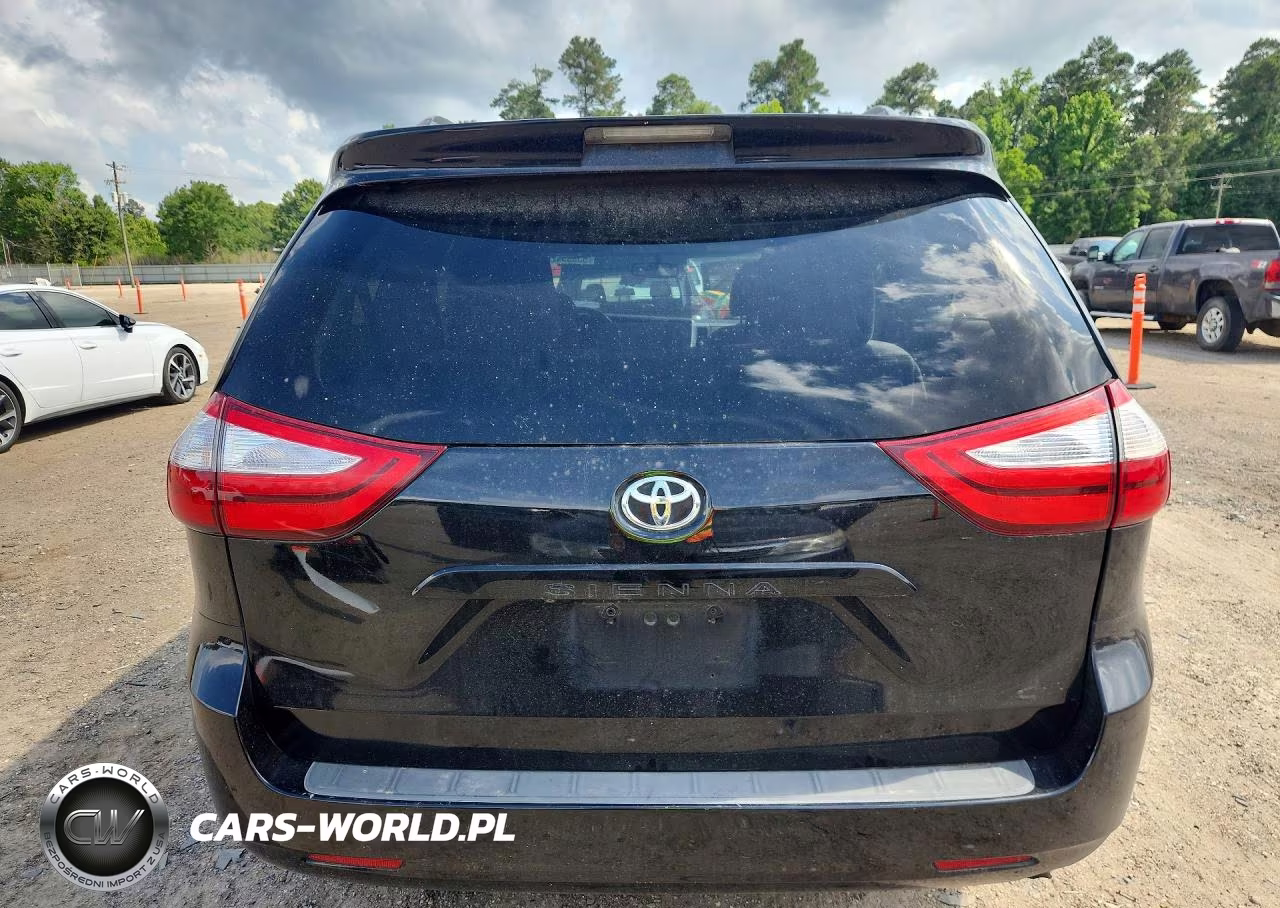 2017 Toyota Sienna Le VIN:5TDKZ3DC0HS835917 - 6
