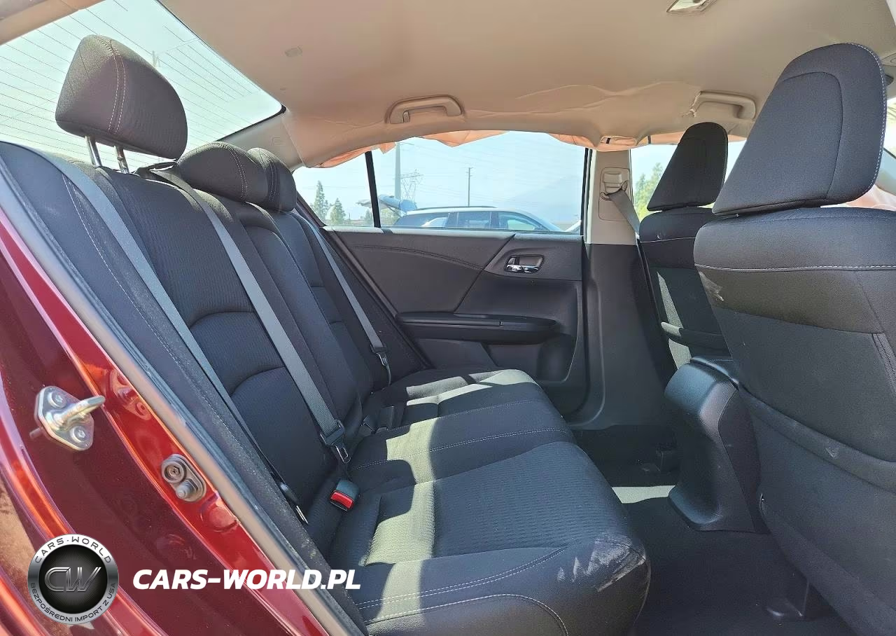 2015 Honda Accord Sport VIN:1HGCR2F50FA231406 - 10