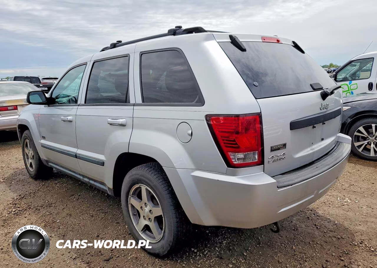 2007 Jeep Grand Cherokee Laredo VIN:1J8GR48K07C648568 - 2