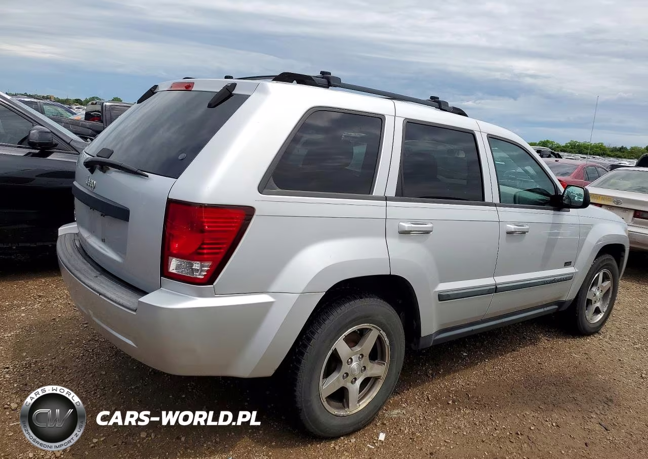 2007 Jeep Grand Cherokee Laredo VIN:1J8GR48K07C648568 - 3