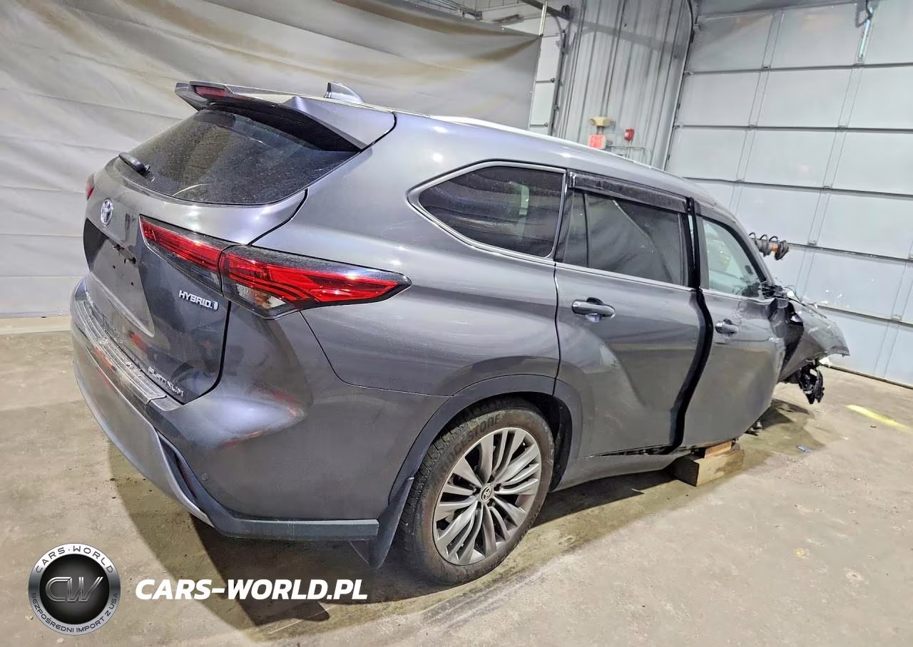 2021 Toyota Highlander Hybrid Platinum VIN:5TDEBRCH7MS050712 - 3