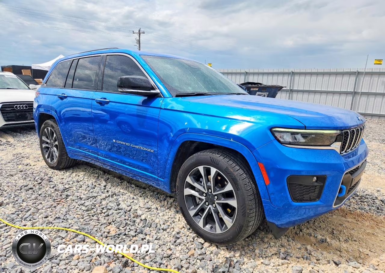 2023 Jeep Grand Cherokee Overland 4Xe VIN:1C4RJYD61P8769202 - 4