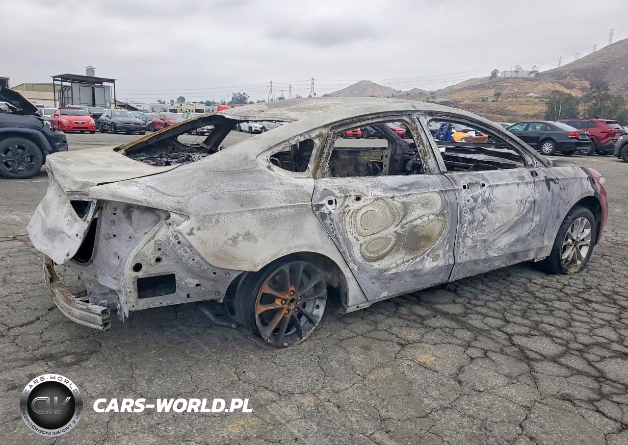 2019 Ford Fusion Se VIN:3FA6P0LU1KR221121 - 3