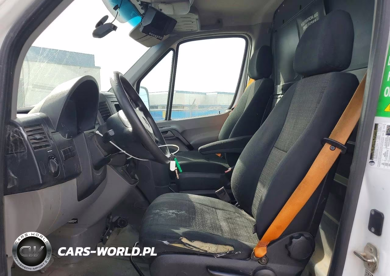 2016 Mercedes Benz Sprinter 2500 Delivery Van VIN:WD3FE7CD4GP290905 - 7
